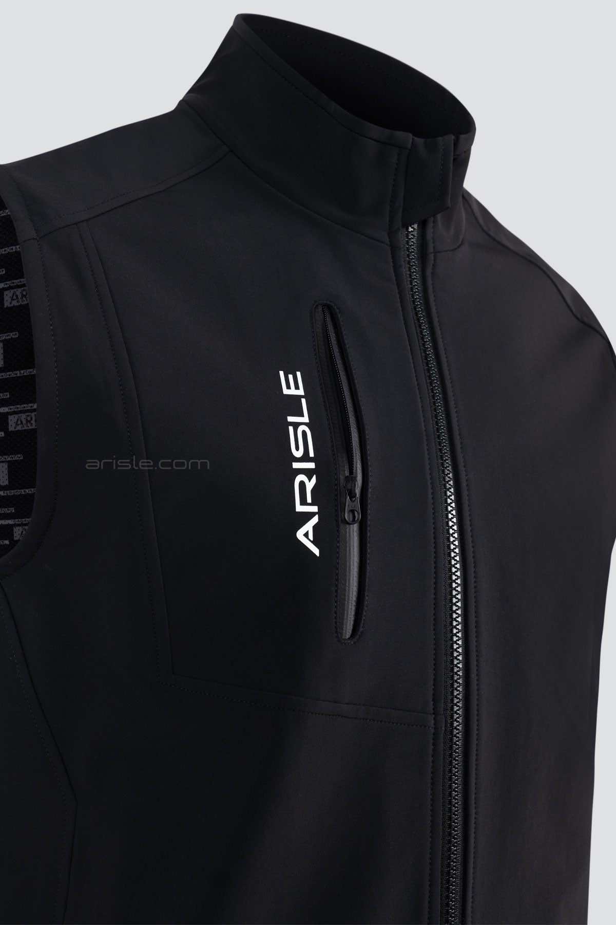ARISLE Futuristic Sharkskin Titan Black Golf Gilet