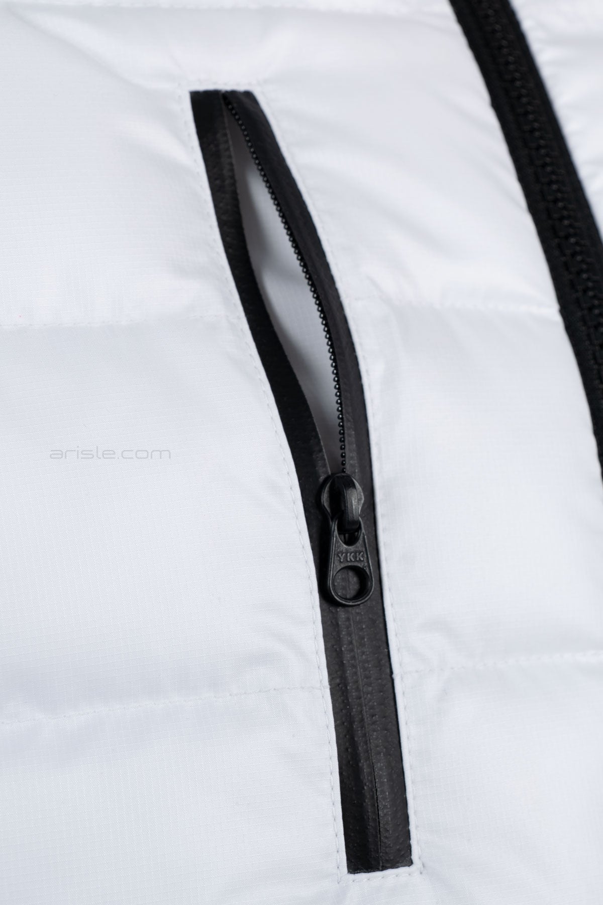 ARISLE Hybrid Diamond White Golf Jacket